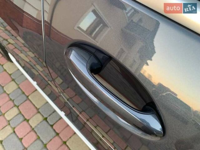 Серый БМВ X7, объемом двигателя 3 л и пробегом 147 тыс. км за 53800 $, фото 14 на Automoto.ua