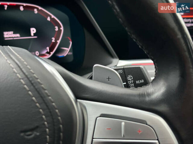 Серый БМВ X7, объемом двигателя 3 л и пробегом 90 тыс. км за 54900 $, фото 44 на Automoto.ua