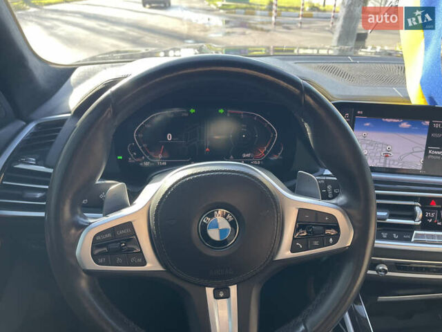 Серый БМВ X7, объемом двигателя 2.99 л и пробегом 100 тыс. км за 68500 $, фото 11 на Automoto.ua