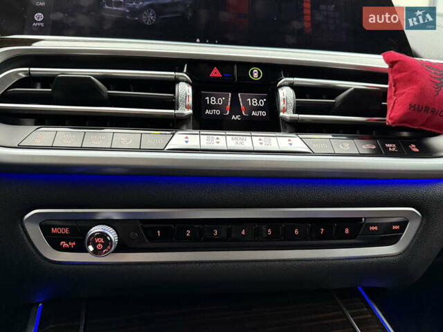 Сірий БМВ X7, об'ємом двигуна 3 л та пробігом 99 тис. км за 76000 $, фото 121 на Automoto.ua