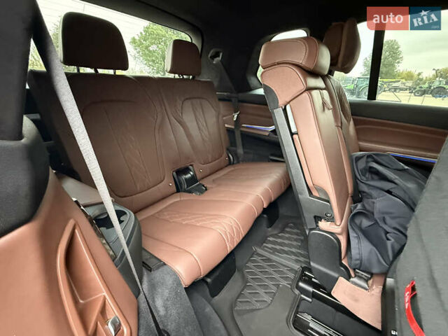 Сірий БМВ X7, об'ємом двигуна 3 л та пробігом 99 тис. км за 76000 $, фото 145 на Automoto.ua