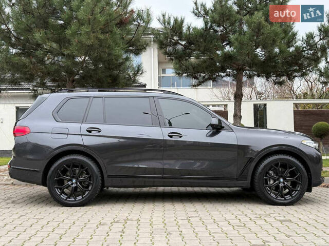 Серый БМВ X7, объемом двигателя 3 л и пробегом 148 тыс. км за 55000 $, фото 64 на Automoto.ua