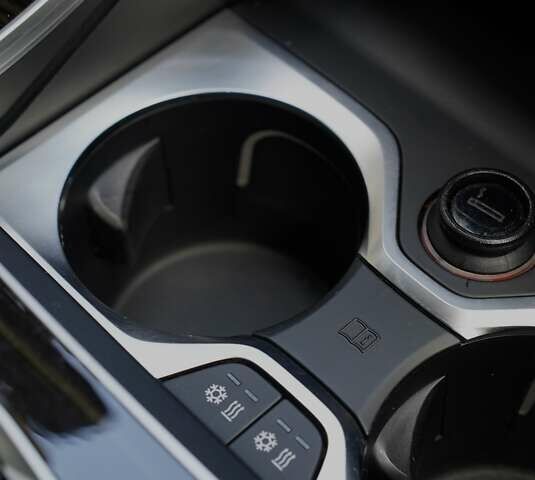 Серый БМВ X7, объемом двигателя 2.99 л и пробегом 126 тыс. км за 77500 $, фото 16 на Automoto.ua