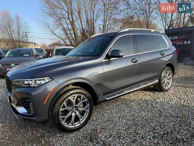 Серый БМВ X7, объемом двигателя 3 л и пробегом 147 тыс. км за 50900 $, фото 89 на Automoto.ua