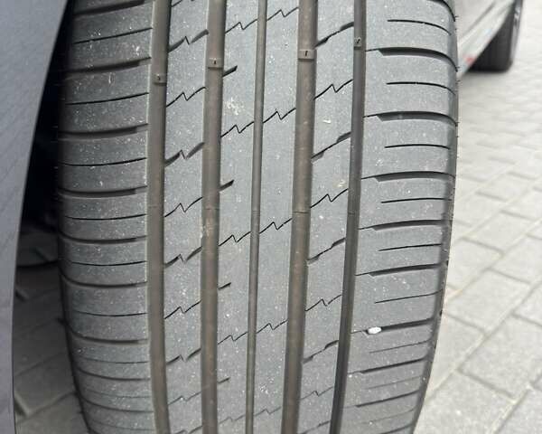 Серый БМВ X7, объемом двигателя 2.99 л и пробегом 95 тыс. км за 77000 $, фото 17 на Automoto.ua