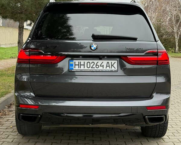 Серый БМВ X7, объемом двигателя 3 л и пробегом 148 тыс. км за 55000 $, фото 71 на Automoto.ua