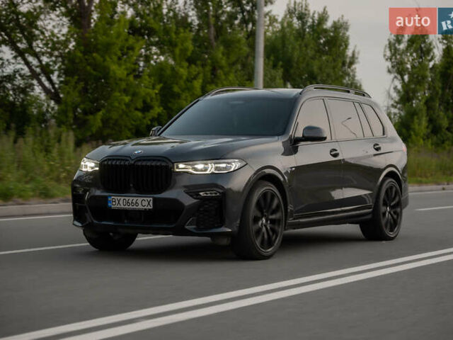 Серый БМВ X7, объемом двигателя 4.4 л и пробегом 78 тыс. км за 67500 $, фото 140 на Automoto.ua