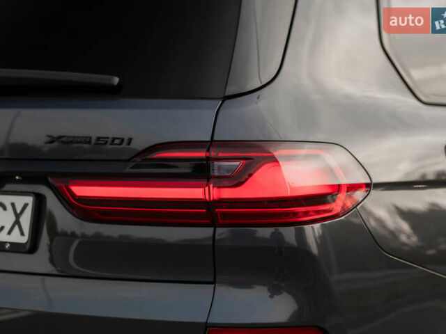 Серый БМВ X7, объемом двигателя 4.4 л и пробегом 78 тыс. км за 67500 $, фото 43 на Automoto.ua