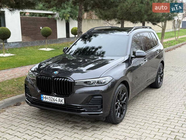 Серый БМВ X7, объемом двигателя 3 л и пробегом 148 тыс. км за 55000 $, фото 57 на Automoto.ua