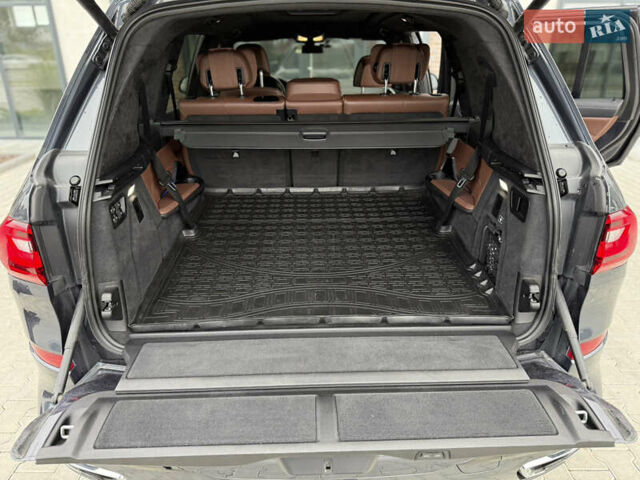 Сірий БМВ X7, об'ємом двигуна 3 л та пробігом 99 тис. км за 76000 $, фото 149 на Automoto.ua