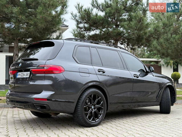 Серый БМВ X7, объемом двигателя 3 л и пробегом 148 тыс. км за 55000 $, фото 35 на Automoto.ua