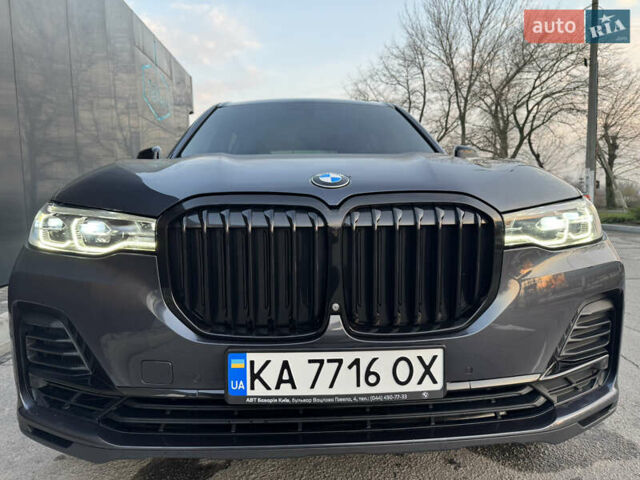 Серый БМВ X7, объемом двигателя 2.99 л и пробегом 140 тыс. км за 64500 $, фото 26 на Automoto.ua