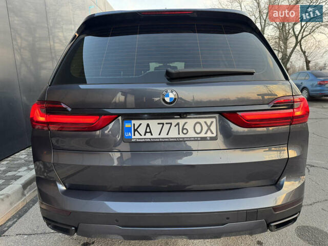 Серый БМВ X7, объемом двигателя 2.99 л и пробегом 140 тыс. км за 64500 $, фото 15 на Automoto.ua