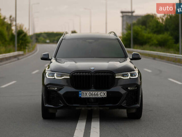 Серый БМВ X7, объемом двигателя 4.4 л и пробегом 78 тыс. км за 67500 $, фото 8 на Automoto.ua