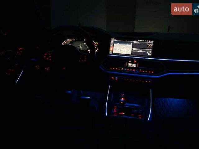 Серый БМВ X7, объемом двигателя 4.4 л и пробегом 78 тыс. км за 67500 $, фото 159 на Automoto.ua