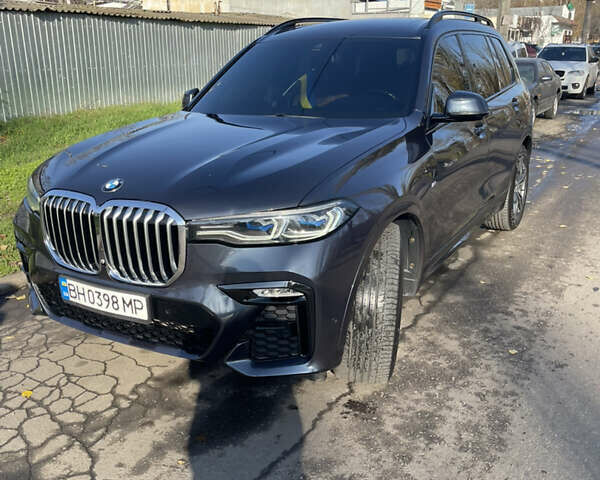 Серый БМВ X7, объемом двигателя 2.99 л и пробегом 100 тыс. км за 68500 $, фото 2 на Automoto.ua