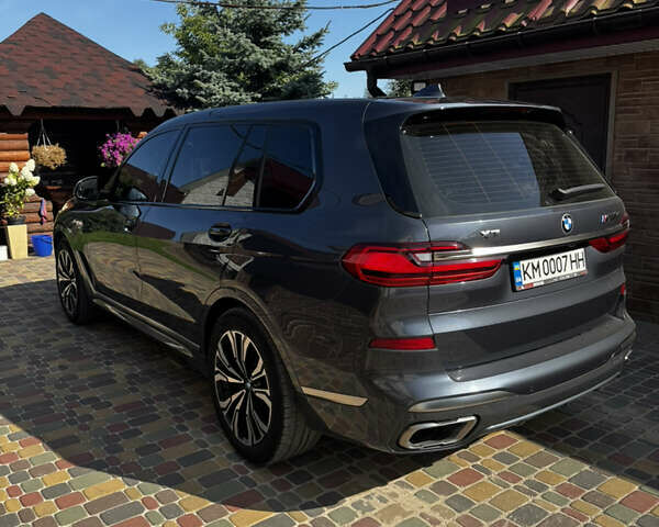 Серый БМВ X7, объемом двигателя 2.99 л и пробегом 126 тыс. км за 81000 $, фото 3 на Automoto.ua