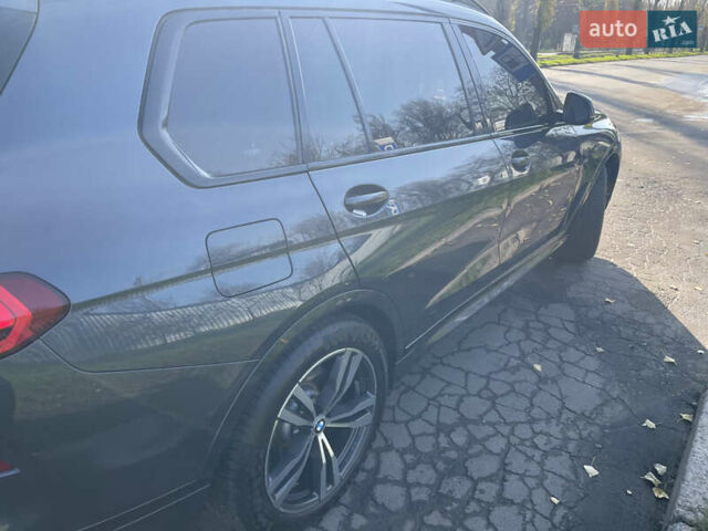 Серый БМВ X7, объемом двигателя 2.99 л и пробегом 100 тыс. км за 68500 $, фото 6 на Automoto.ua