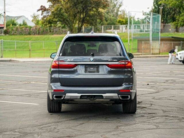 Серый БМВ X7, объемом двигателя 3 л и пробегом 45 тыс. км за 11500 $, фото 6 на Automoto.ua