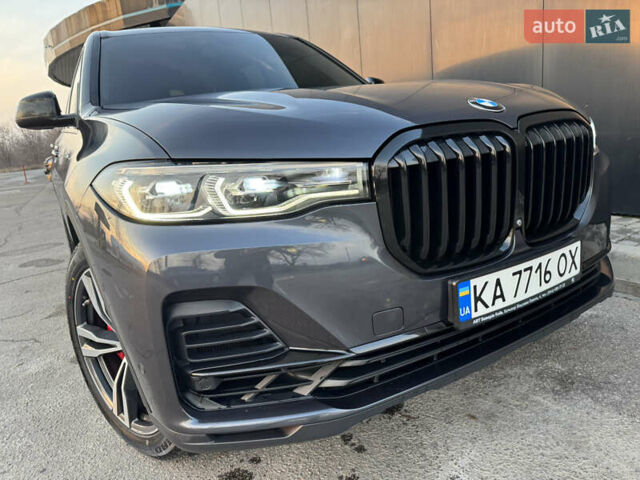 Серый БМВ X7, объемом двигателя 2.99 л и пробегом 140 тыс. км за 64500 $, фото 13 на Automoto.ua