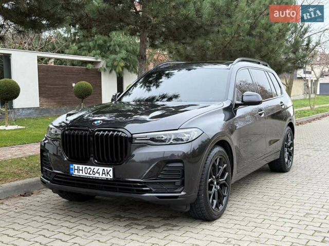 Серый БМВ X7, объемом двигателя 3 л и пробегом 148 тыс. км за 55000 $, фото 58 на Automoto.ua