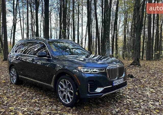 Сірий БМВ X7, об'ємом двигуна 3 л та пробігом 76 тис. км за 56500 $, фото 1 на Automoto.ua