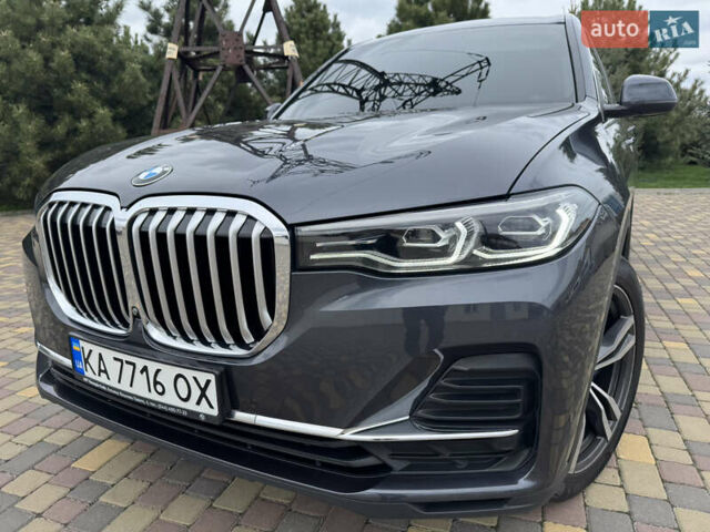 Серый БМВ X7, объемом двигателя 2.99 л и пробегом 140 тыс. км за 63500 $, фото 5 на Automoto.ua