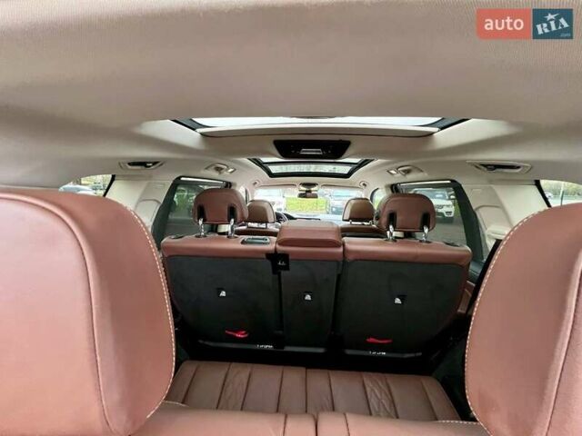 Серый БМВ X7, объемом двигателя 4.39 л и пробегом 128 тыс. км за 63000 $, фото 41 на Automoto.ua