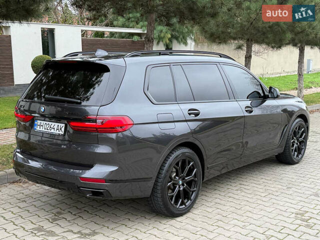 Серый БМВ X7, объемом двигателя 3 л и пробегом 148 тыс. км за 55000 $, фото 66 на Automoto.ua