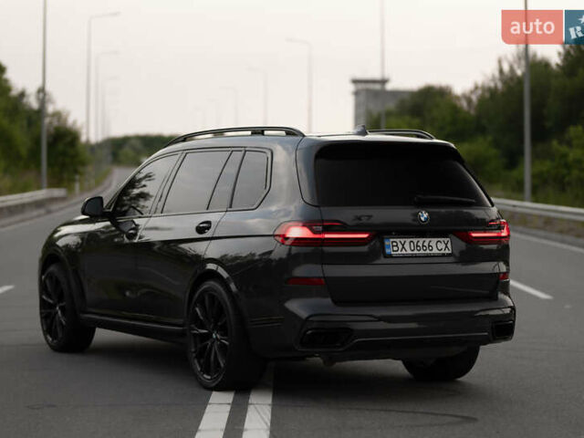 Серый БМВ X7, объемом двигателя 4.4 л и пробегом 78 тыс. км за 67500 $, фото 52 на Automoto.ua