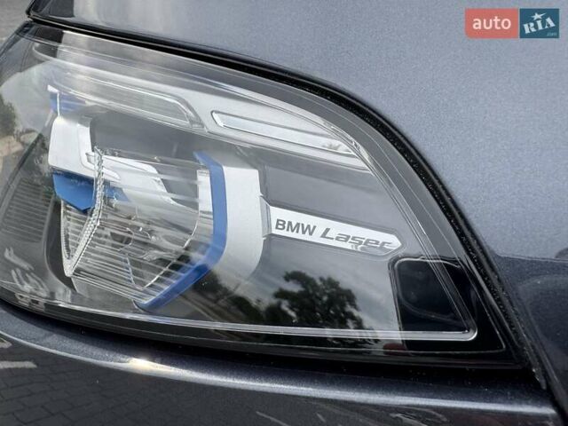 Серый БМВ X7, объемом двигателя 2.99 л и пробегом 95 тыс. км за 77000 $, фото 16 на Automoto.ua