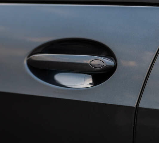 Серый БМВ X7, объемом двигателя 4.4 л и пробегом 78 тыс. км за 67500 $, фото 73 на Automoto.ua