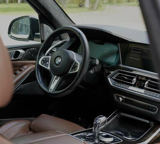 Серый БМВ X7, объемом двигателя 2.99 л и пробегом 126 тыс. км за 77500 $, фото 13 на Automoto.ua