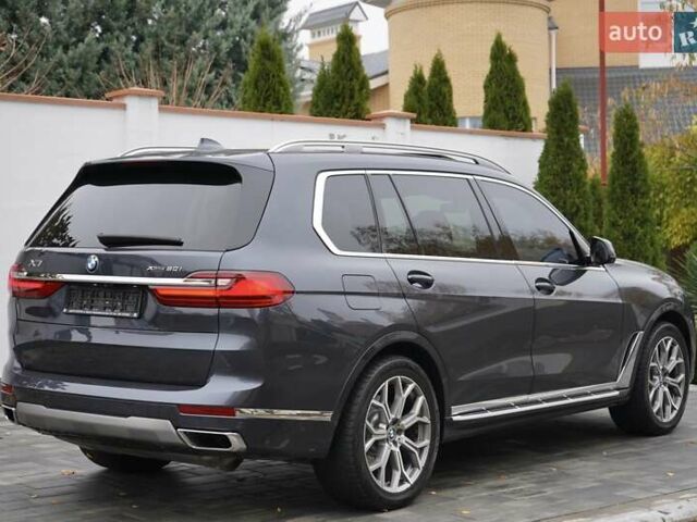 Серый БМВ X7, объемом двигателя 4.39 л и пробегом 118 тыс. км за 69999 $, фото 14 на Automoto.ua