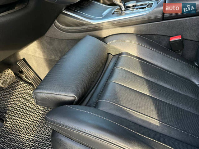 Серый БМВ X7, объемом двигателя 3 л и пробегом 147 тыс. км за 50900 $, фото 23 на Automoto.ua