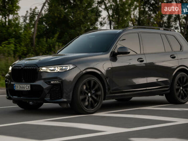 Серый БМВ X7, объемом двигателя 4.4 л и пробегом 78 тыс. км за 67500 $, фото 138 на Automoto.ua