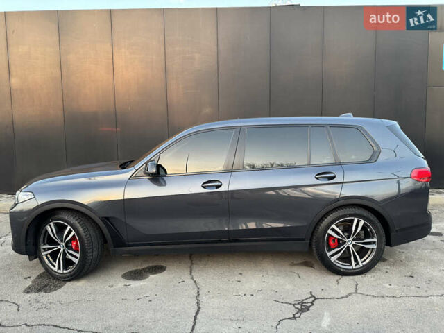 Серый БМВ X7, объемом двигателя 2.99 л и пробегом 140 тыс. км за 64500 $, фото 27 на Automoto.ua