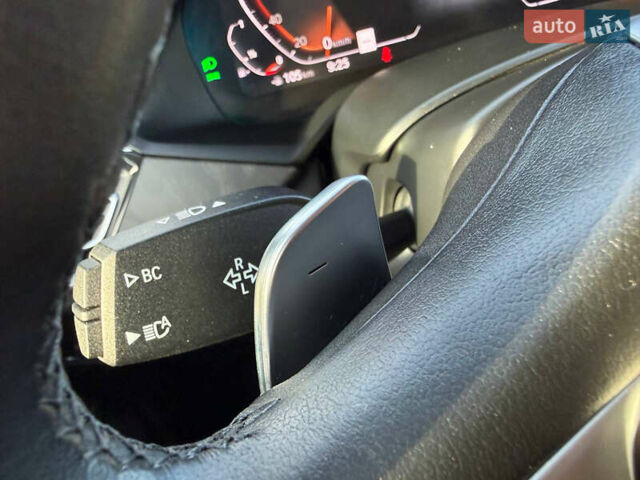 Серый БМВ X7, объемом двигателя 3 л и пробегом 147 тыс. км за 50900 $, фото 86 на Automoto.ua