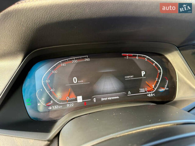 Серый БМВ X7, объемом двигателя 3 л и пробегом 147 тыс. км за 50900 $, фото 71 на Automoto.ua