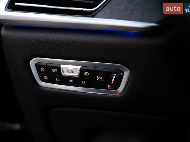 Серый БМВ X7, объемом двигателя 4.4 л и пробегом 78 тыс. км за 67500 $, фото 131 на Automoto.ua