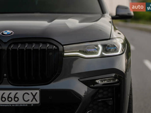 Серый БМВ X7, объемом двигателя 4.4 л и пробегом 78 тыс. км за 67500 $, фото 13 на Automoto.ua