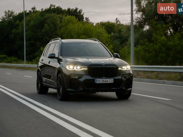 Серый БМВ X7, объемом двигателя 4.4 л и пробегом 78 тыс. км за 67500 $, фото 152 на Automoto.ua