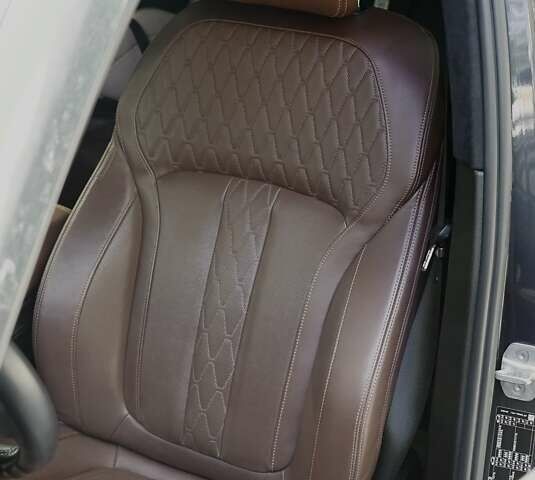 Серый БМВ X7, объемом двигателя 2.99 л и пробегом 126 тыс. км за 77500 $, фото 26 на Automoto.ua