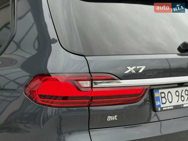 Серый БМВ X7, объемом двигателя 2.99 л и пробегом 98 тыс. км за 79950 $, фото 67 на Automoto.ua