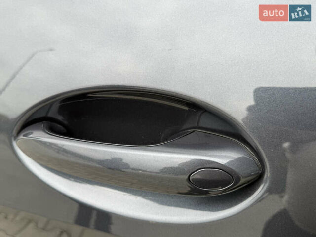 Сірий БМВ X7, об'ємом двигуна 3 л та пробігом 99 тис. км за 76000 $, фото 54 на Automoto.ua