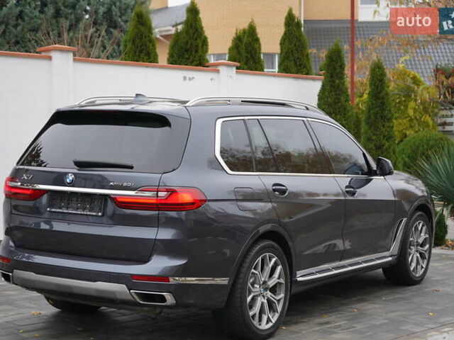 Серый БМВ X7, объемом двигателя 4.39 л и пробегом 118 тыс. км за 69999 $, фото 9 на Automoto.ua