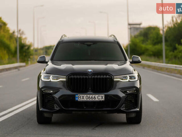 Серый БМВ X7, объемом двигателя 4.4 л и пробегом 78 тыс. км за 67500 $, фото 10 на Automoto.ua