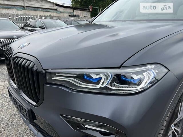 Сірий БМВ X7, об'ємом двигуна 2.99 л та пробігом 67 тис. км за 85900 $, фото 74 на Automoto.ua
