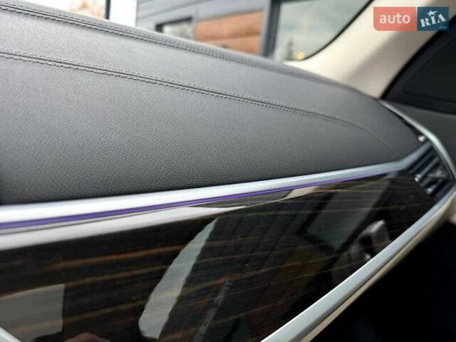 Серый БМВ X7, объемом двигателя 3 л и пробегом 75 тыс. км за 59000 $, фото 27 на Automoto.ua