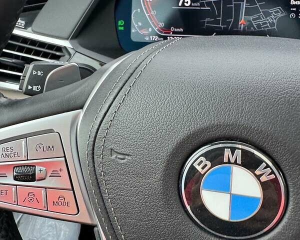 Серый БМВ X7, объемом двигателя 3 л и пробегом 259 тыс. км за 57500 $, фото 37 на Automoto.ua